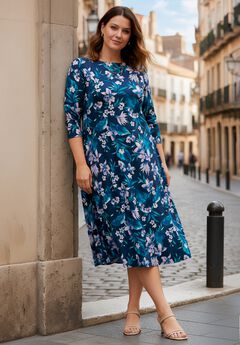 Plus Size 3/4 Sleeve Boatneck Swing Dress