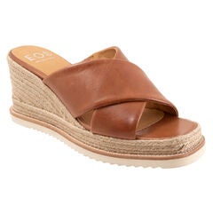 Zelie Sandal