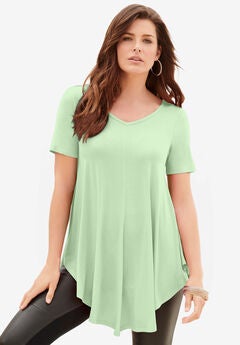 V Neck Swing Ultra Drape Tunic