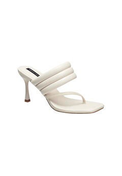 Valerie Sandal