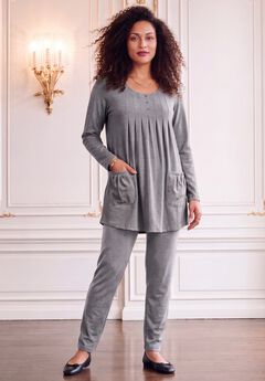 Plus Size Two Pocket Long Sleeve Soft Knit Swing Tunic