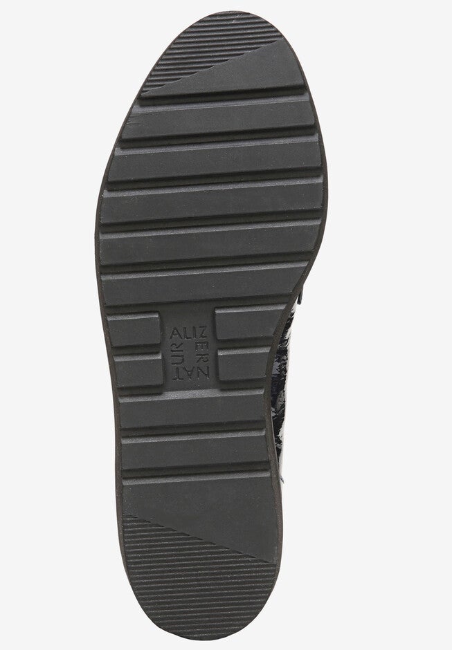 August Loafers by Naturalizer®, , alternate image number null
