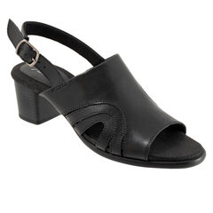 Mariam Sandal