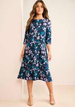 Plus Size 3/4 Sleeve Boatneck Swing Dress