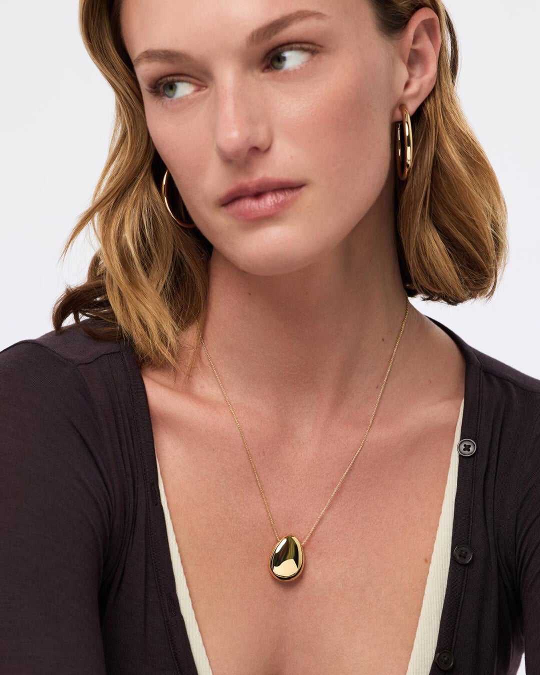 Pebble Gold Large Pendant, GOLD, alternate image number 1