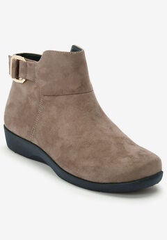Wide Width Pointed Toe Booties