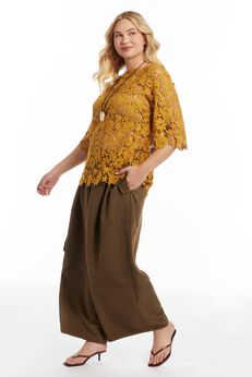 Plus Size Elegant Brunch Ready Blouse For Moms