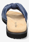 Suzanne Sandals, , on-hover image number null
