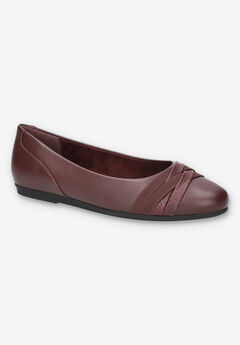 Kylie Flat