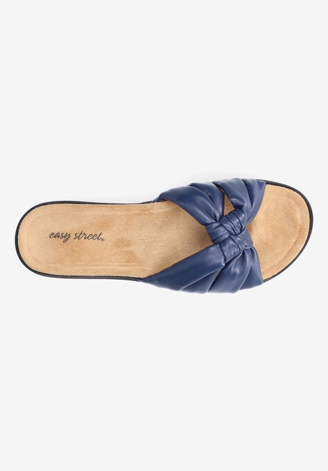 Suzanne Sandals, , alternate image number null