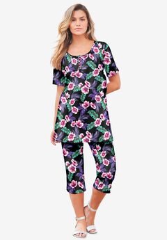 Plus Size 2-Piece Printed Henley Top and Capri Set