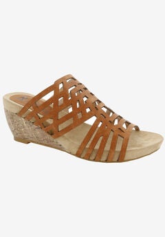 Pretty Wedge Sandal