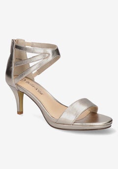 Everly Sandals