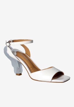 Vaarika Sandal