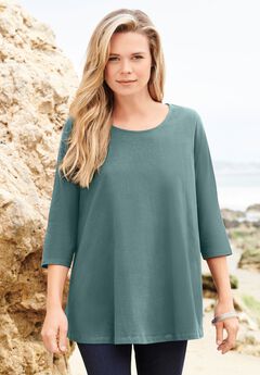 Ultimate Three Quarter Sleeve Swing Tee