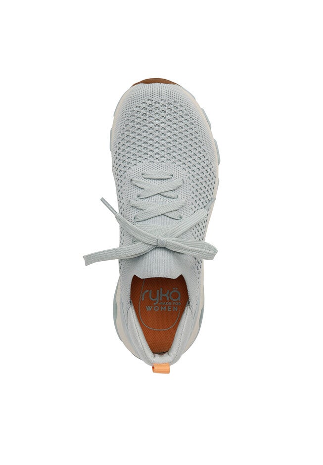 Devotion Fuse Sneaker, , alternate image number null