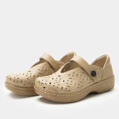 Opheliah V-Cut Mary Jane Shoe