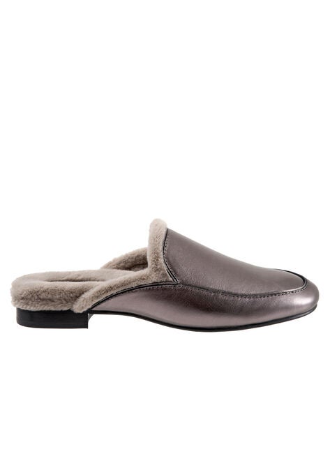 Ginette Mule, , alternate image number null