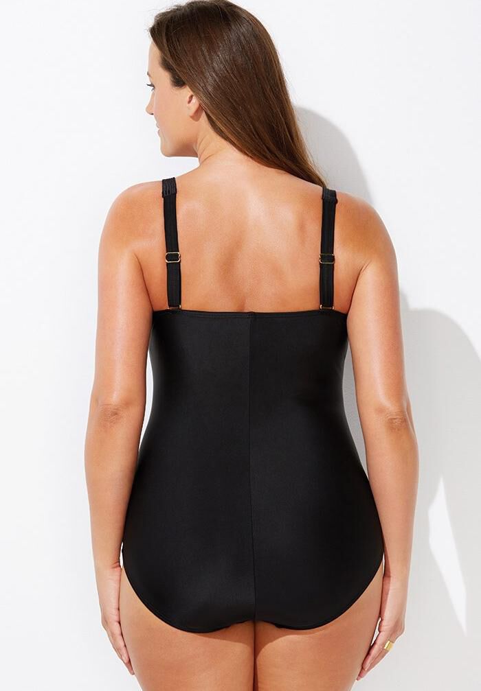 Beach Waves F Cup Twist Front One Piece