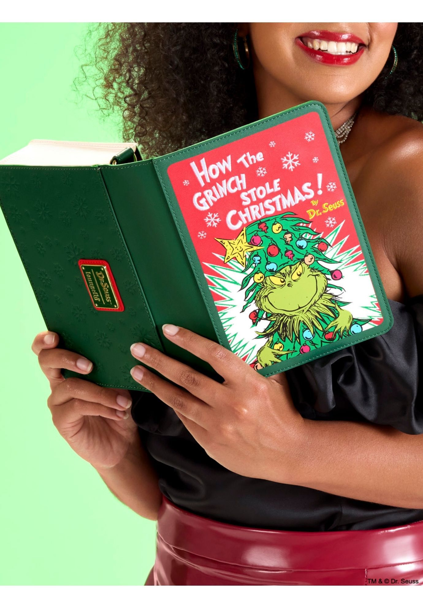 Loungefly x Dr. Seuss How the Grinch Stole Christmas! Holiday Color-In Crossbody Bag, GREEN, alternate image number 4