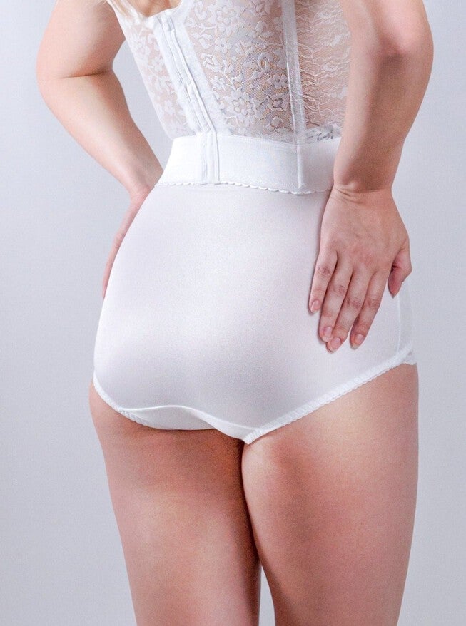 Light Shaping Panty with comfort V Leg lace design, WHITE, alternate image number 2