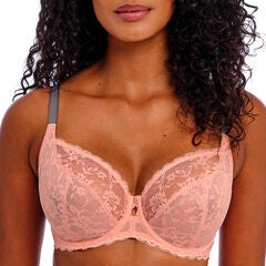 Offbeat Underwire Plunge Bra
