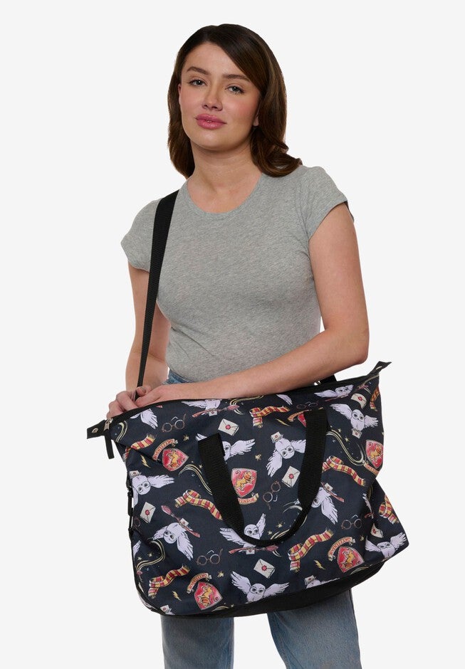 Harry Potter Weekender Duffel Bag Travel Carry-On Hedwig Gryffindor, , alternate image number null