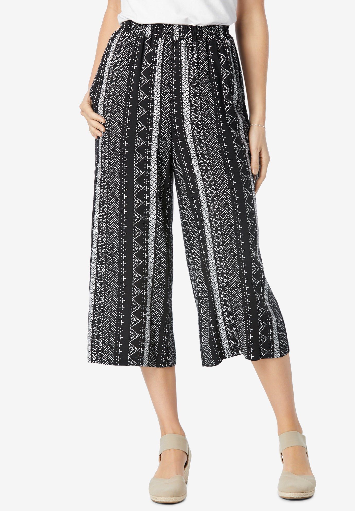 Pull-On Elastic-Waist Soft Capri