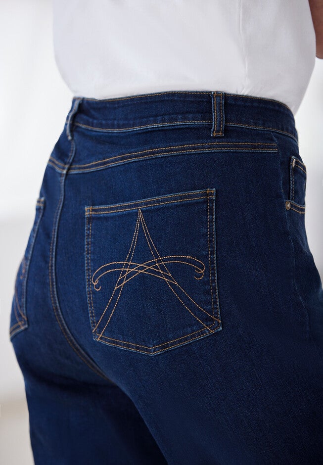 Straight-Leg Jeans, , alternate image number null