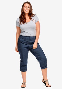 Plus Size Navy Blue Capri Pants