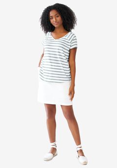 Rounded V-neck Tee