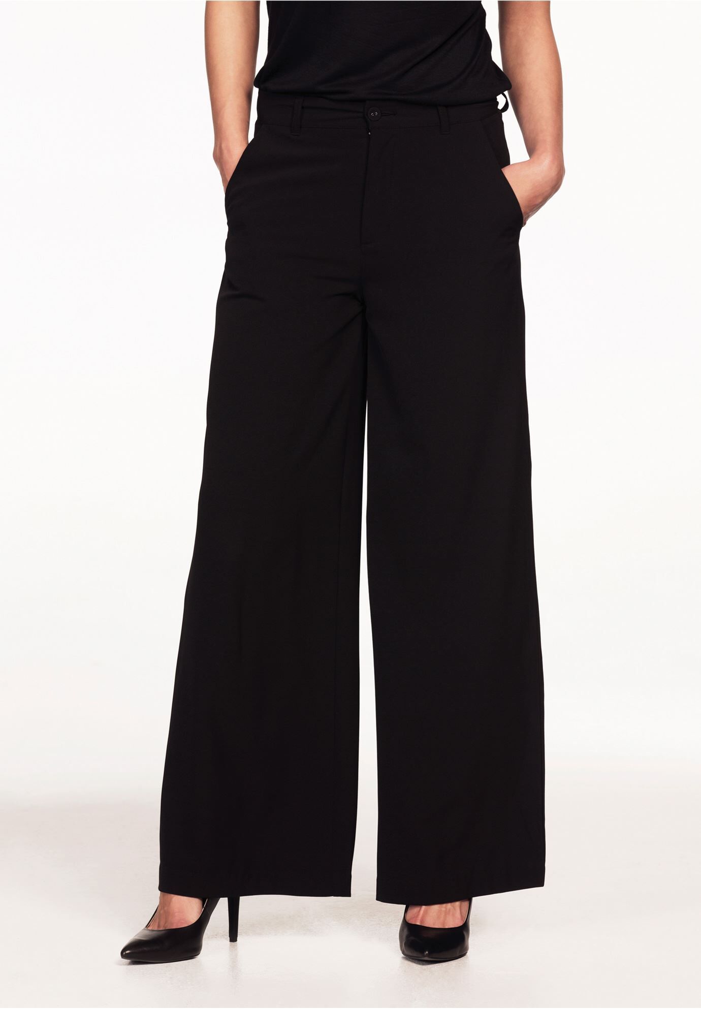 romans women's pants