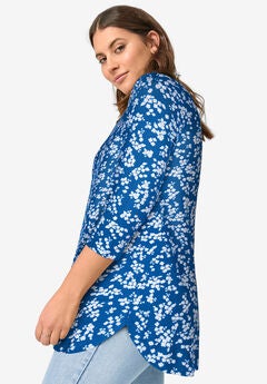 Three-Quarter Sleeve Curved Hem Tunic