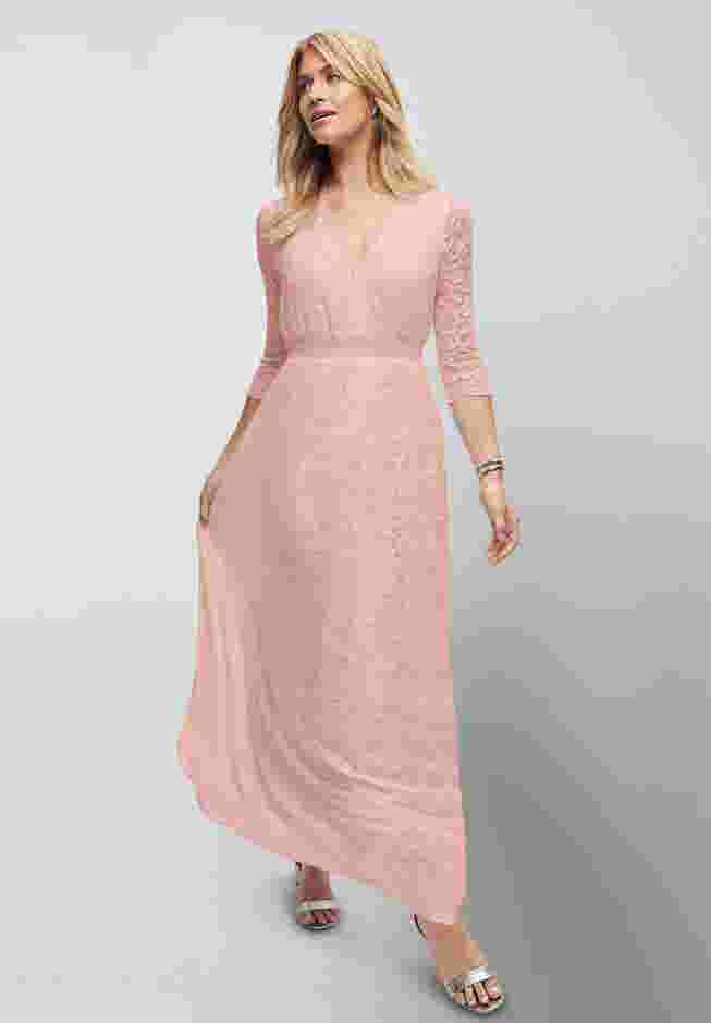 Stretch Lace Maxi Dress image number 0