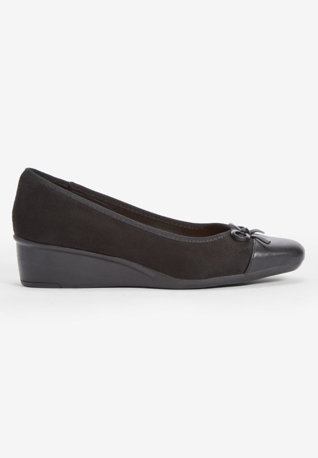 The Jade Slip On Wedge image number 3