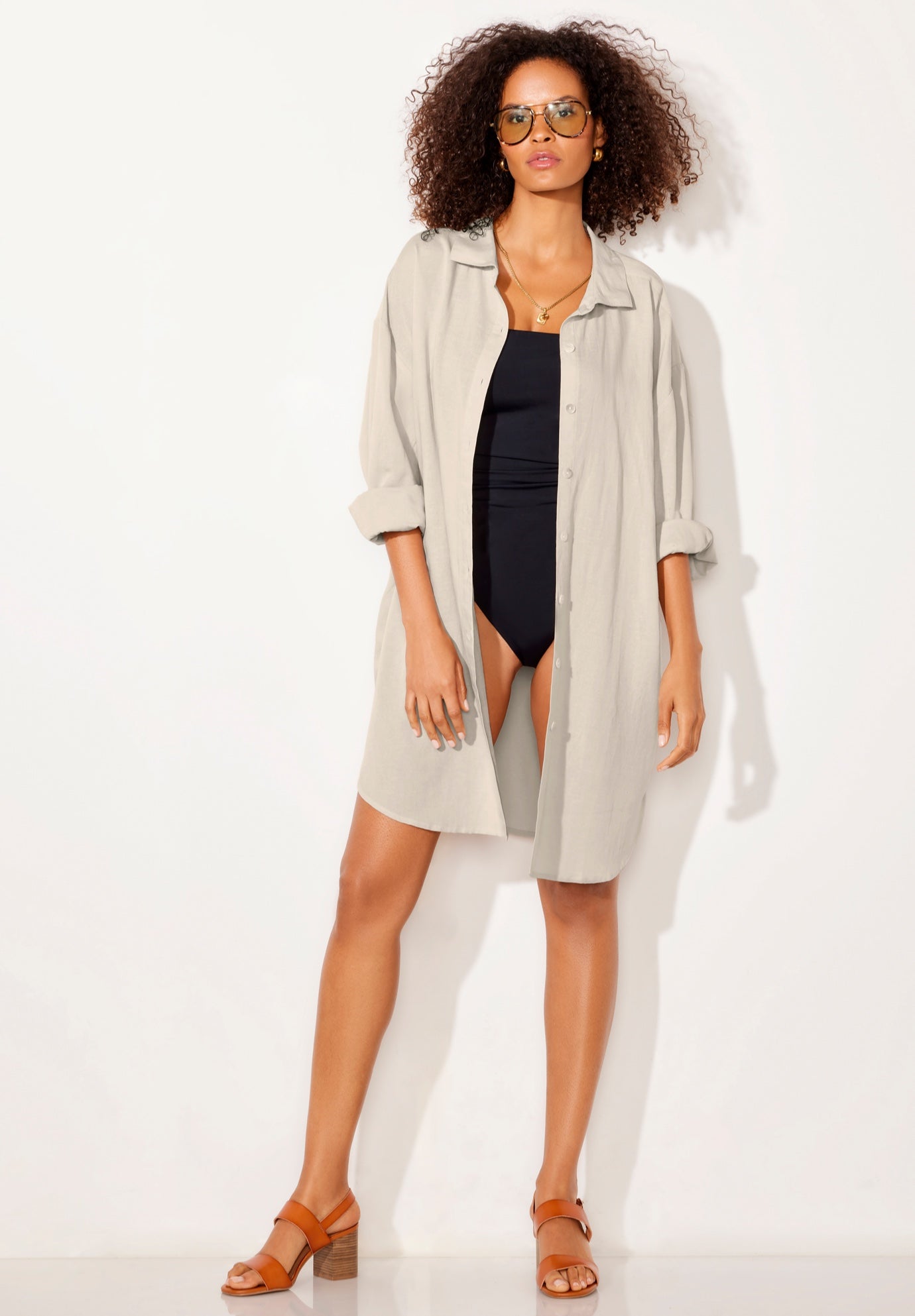 Essential Go-Anywhere Oversized Beach Shirt Cover Up image number 7