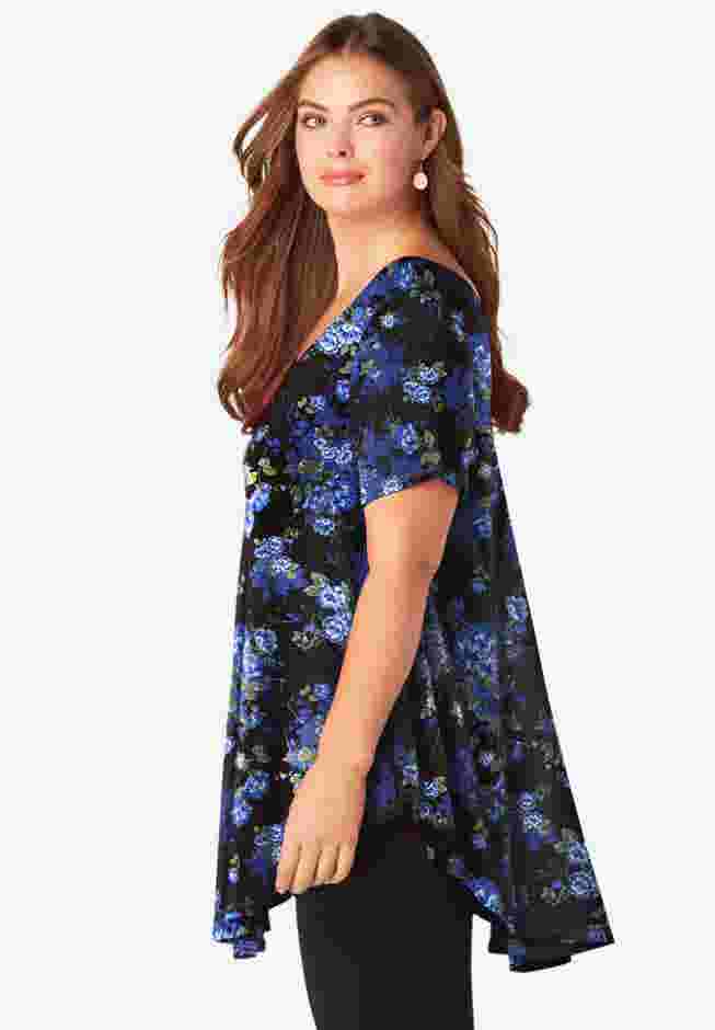 Plus Size Ultra Drape V-Neck Swing Tunic Top image number 2