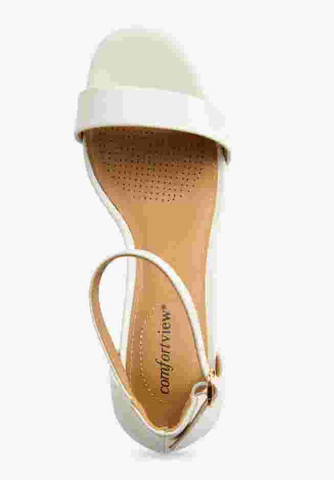 The Orly Sandal image number 4