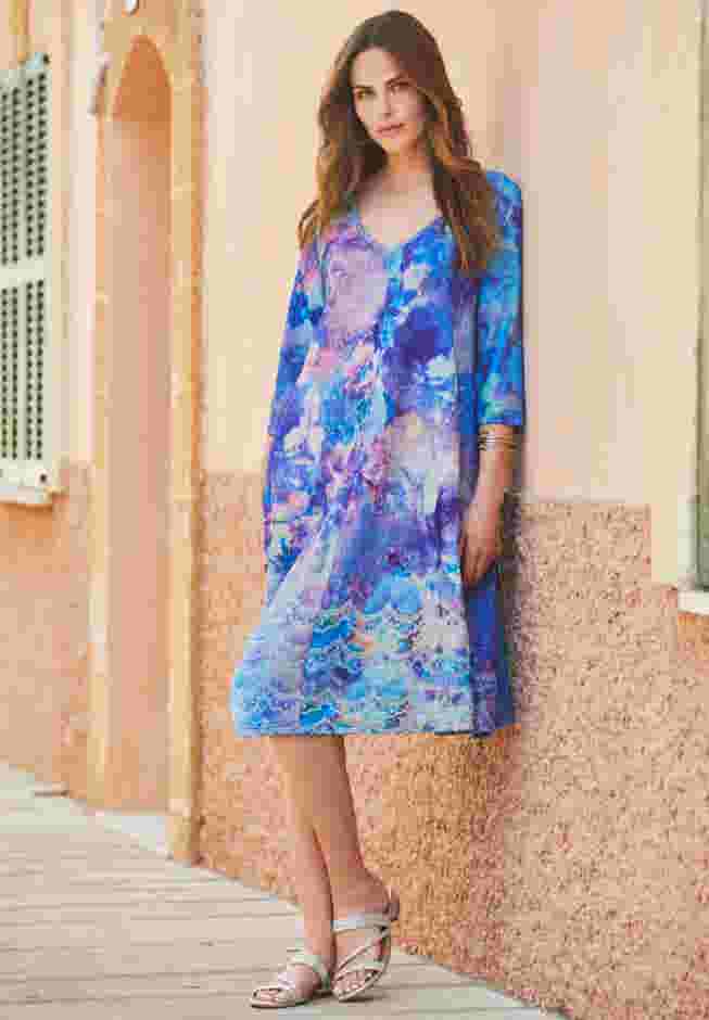 Printed V-Neck Dress image number 3