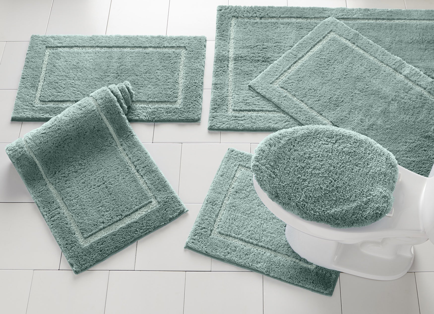 BH Studio Luxe Bath Rugs image number 0