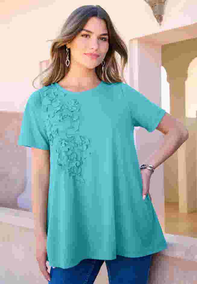 3-D Appliqued Swing Tee image number 4