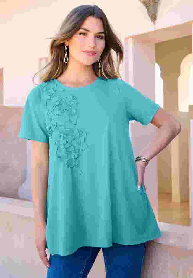 3-D Appliqued Swing Tee image number 0