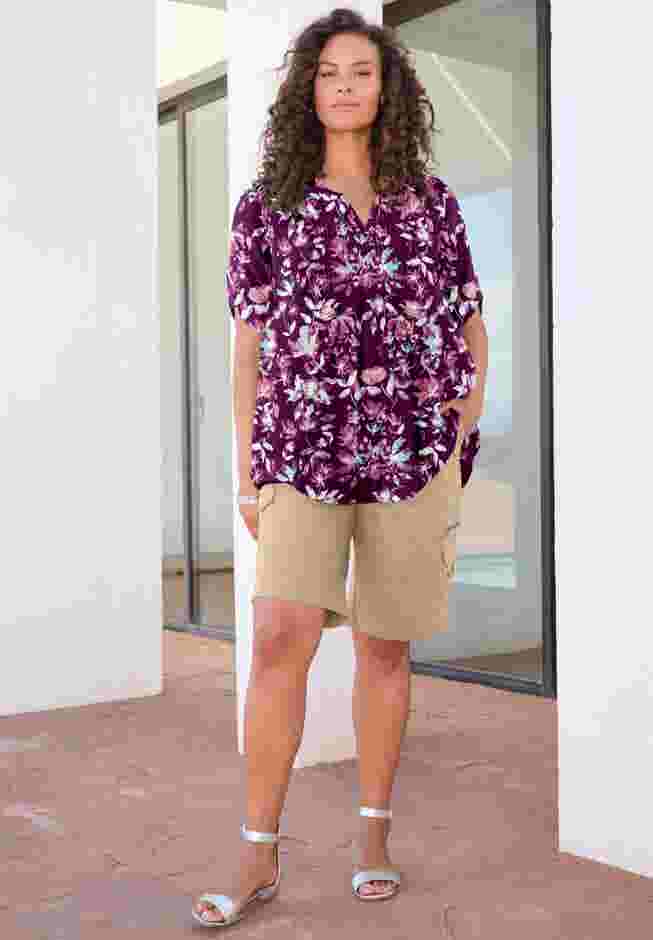 Plus Size Tara Pleated Shirt – Adjustable 3/4 Sleeve Swing Tunic with Notch Collar image number 0