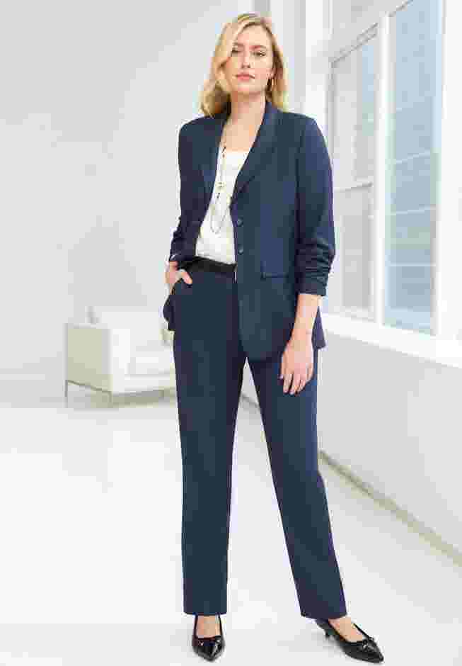 2-Piece Stretch Crepe Single-Breasted Pantsuit image number 0