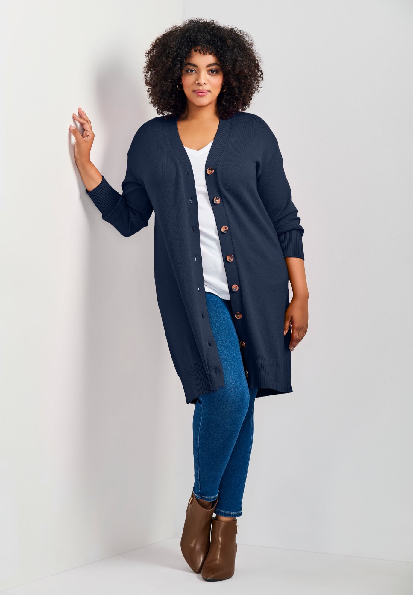 Mischa Boyfriend Cardigan image number 0