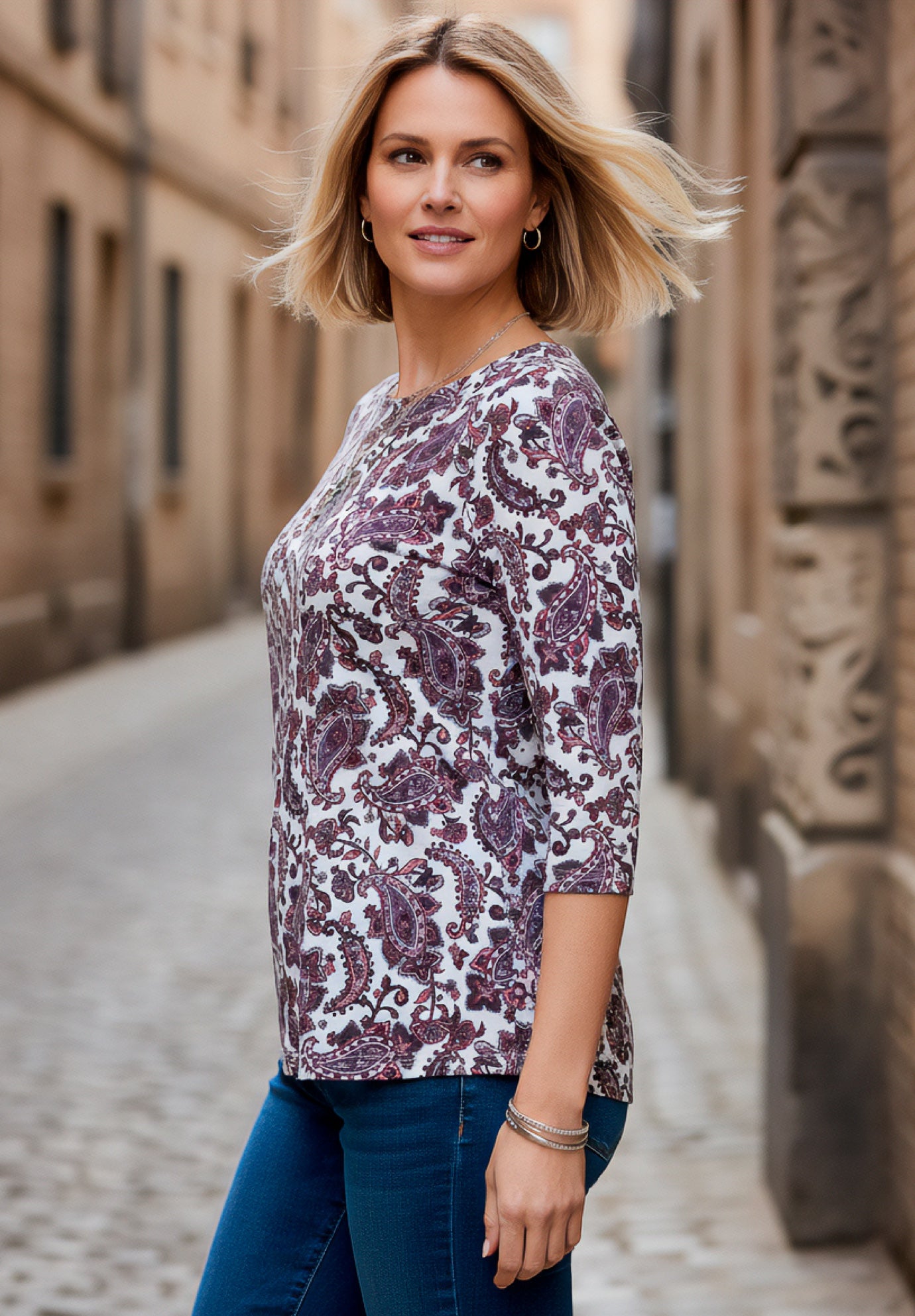 Ultimate Three Quarter Sleeve Swing Tee image number 2