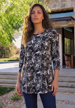 Plus Size Ultimate Three Quarter Sleeve Swing Tee