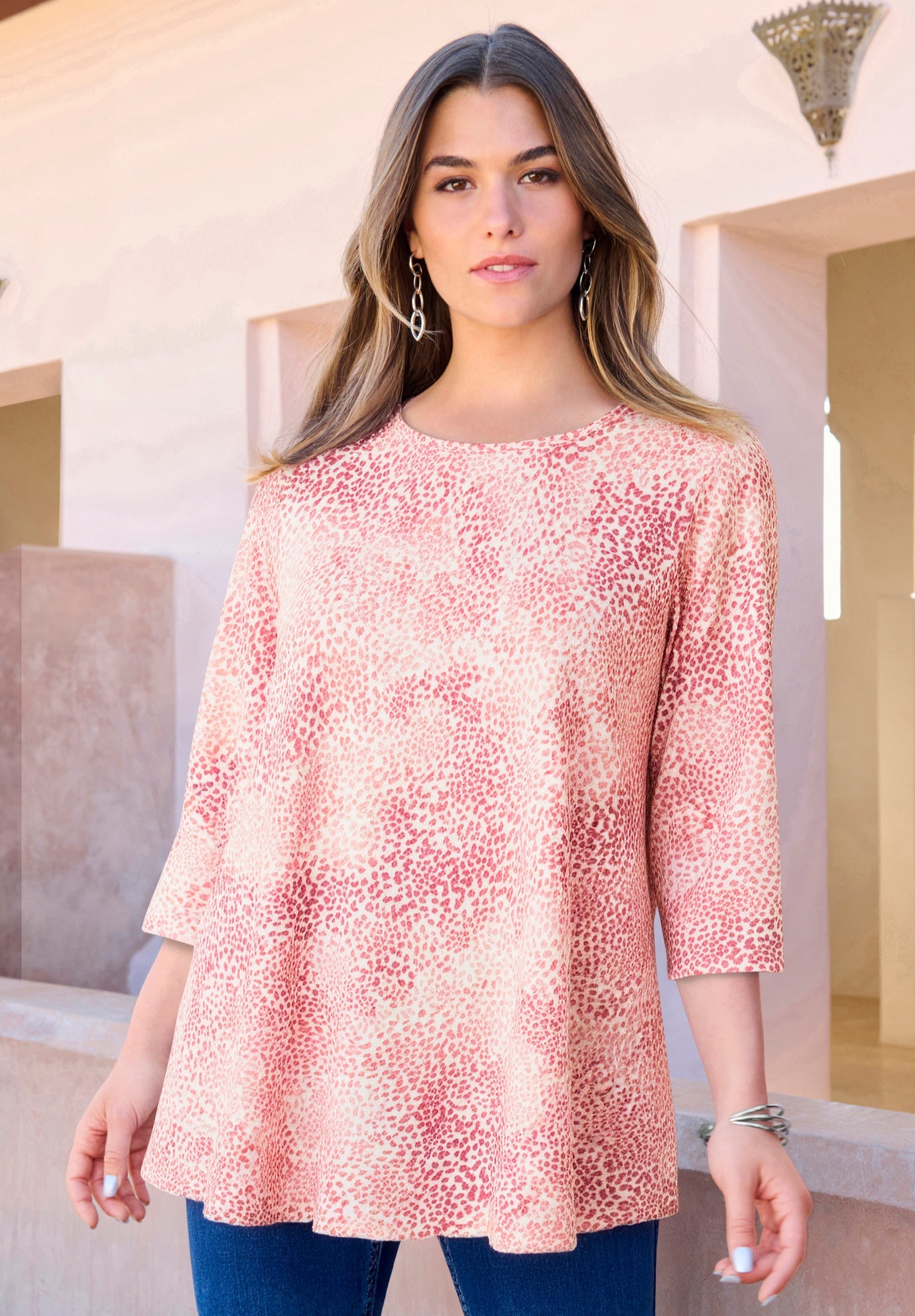 Ultimate Three Quarter Sleeve Swing Tee image number 0