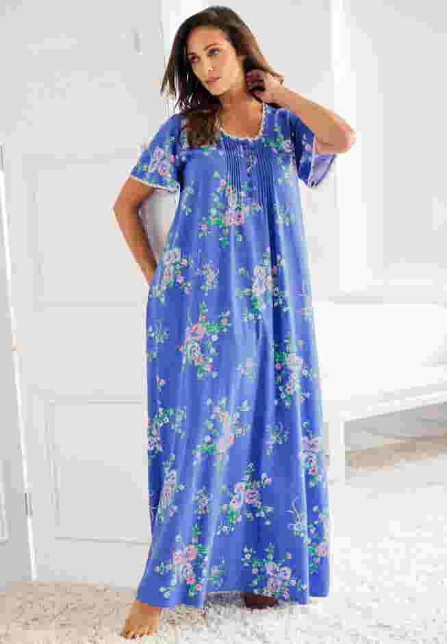 Long Pintuck Knit Gown image number 0