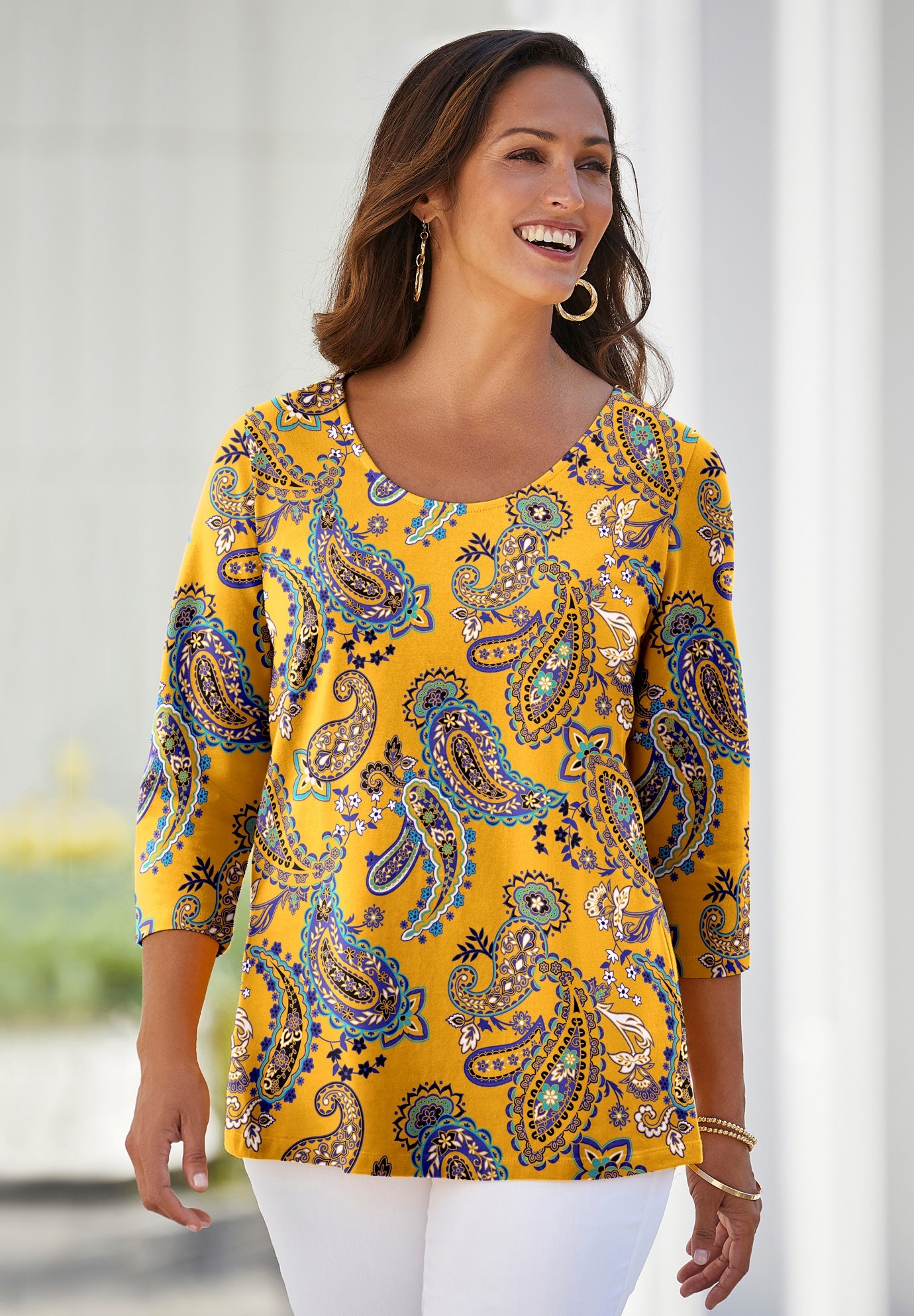 Stretch Cotton Scoop Neck Tee image number 0